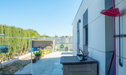 Revente - Villa - San Vicente del Raspeig - Los Girasoles