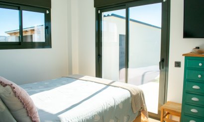 Revente - Villa - San Vicente del Raspeig - Los Girasoles