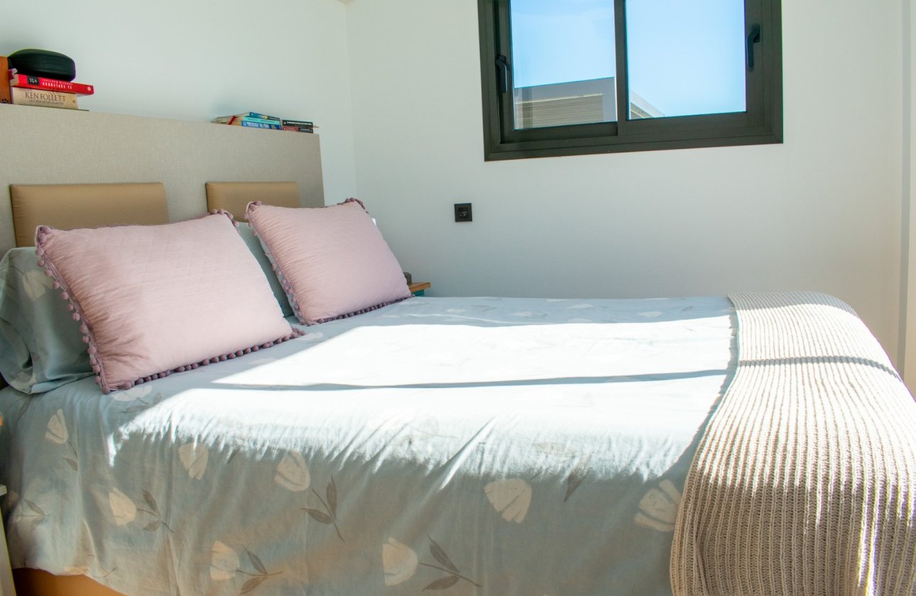 Revente - Villa - San Vicente del Raspeig - Los Girasoles