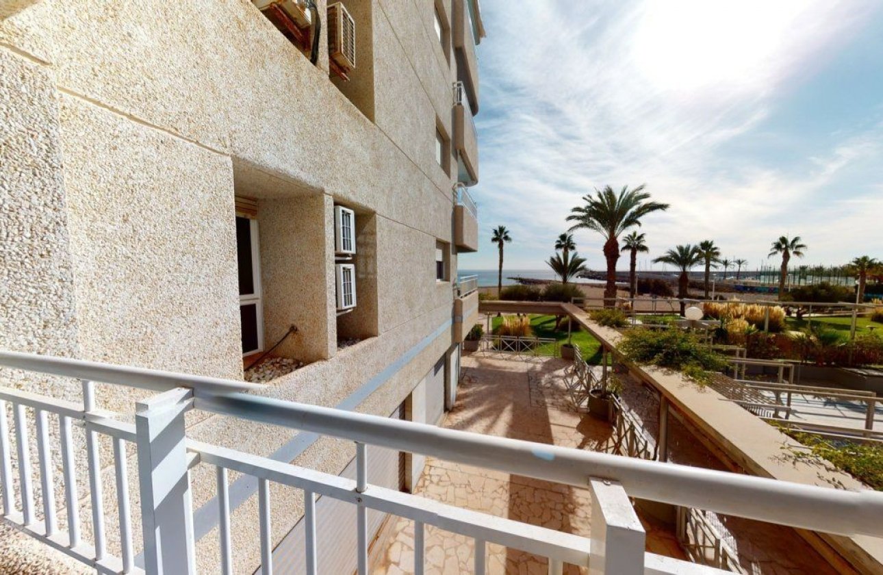 Reventa - Apartamento / piso - Aguilas - Poniente