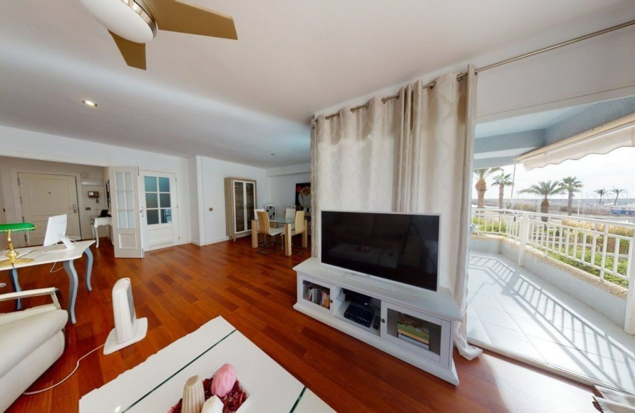 Reventa - Apartamento / piso - Aguilas - Poniente