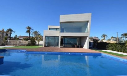 Revente - Villa - Orihuela Costa - Cabo Roig