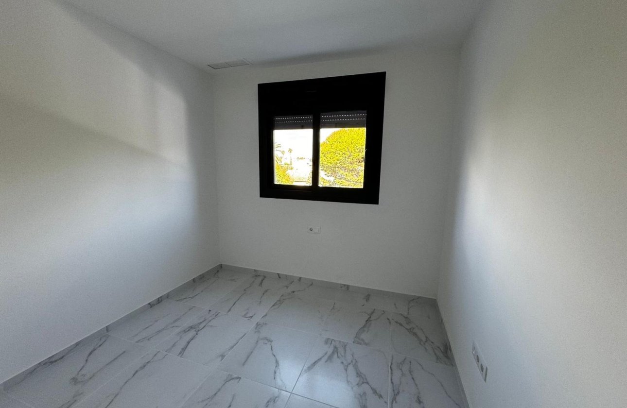 Reventa - Apartamento / piso - Orihuela Costa - La Zenia