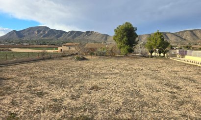 Resale - Villa - Hondón de las Nieves