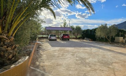 Resale - Villa - Hondón de las Nieves
