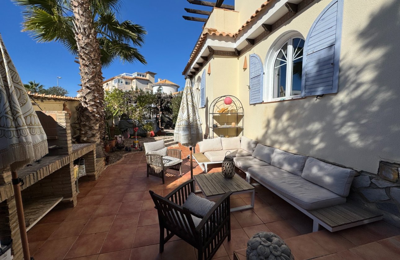 Revente - Villa - Orihuela Costa - La Zenia