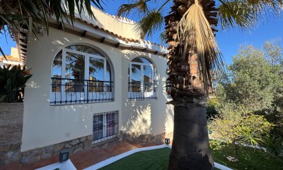 Revente - Villa - Orihuela Costa - La Zenia