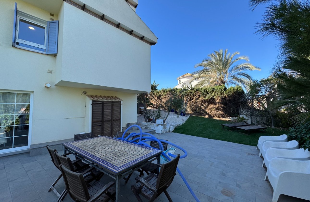 Revente - Villa - Orihuela Costa - La Zenia