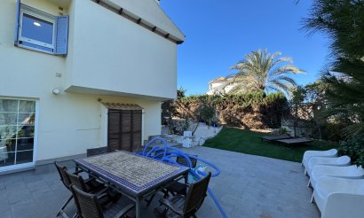 Revente - Villa - Orihuela Costa - La Zenia