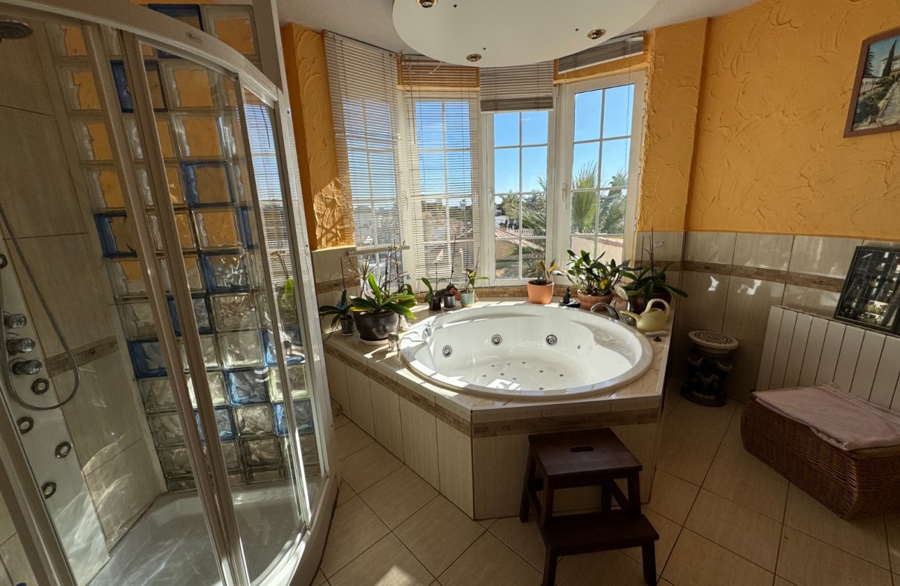 Revente - Villa - Orihuela Costa - La Zenia