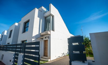 Reventa - Villa - Orihuela Costa - Lomas de Cabo Roig