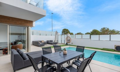 Revente - Villa - Orihuela Costa - Villamartín