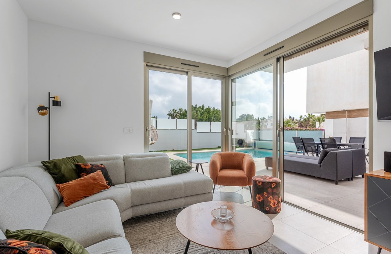 Revente - Villa - Orihuela Costa - Villamartín