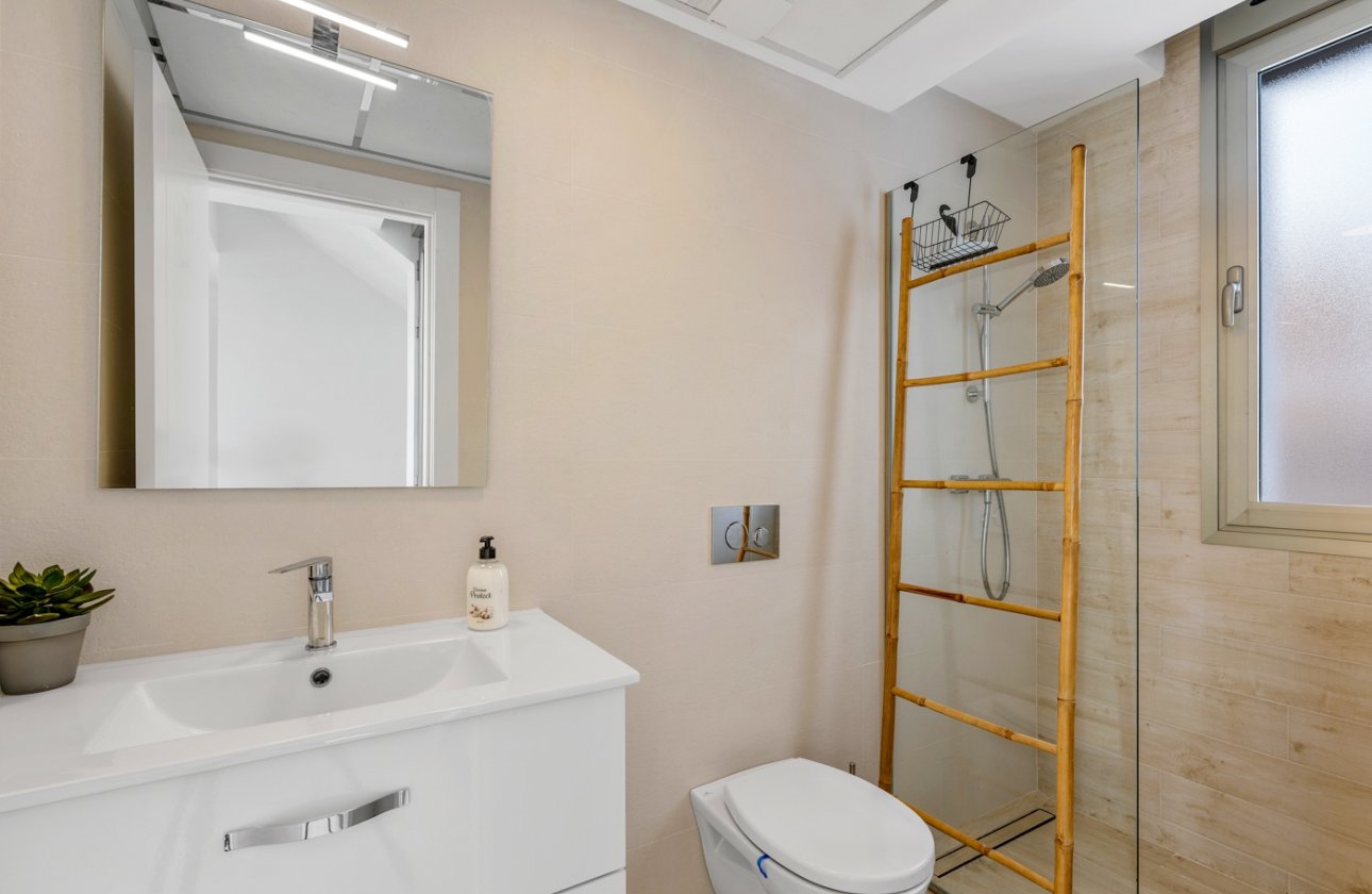 Revente - Villa - Orihuela Costa - Villamartín