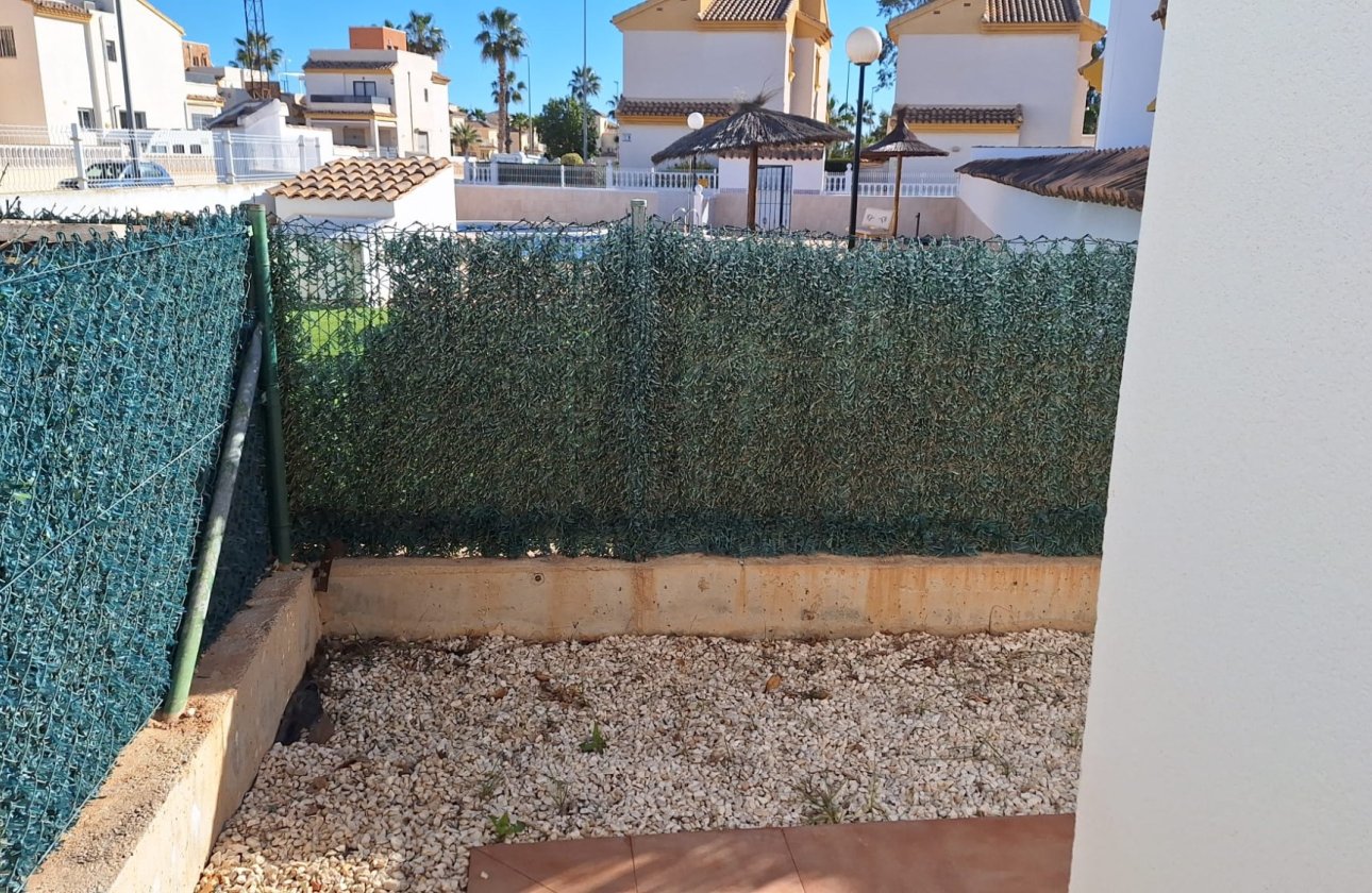 Revente - Villa - Guardamar del Segura - El Raso