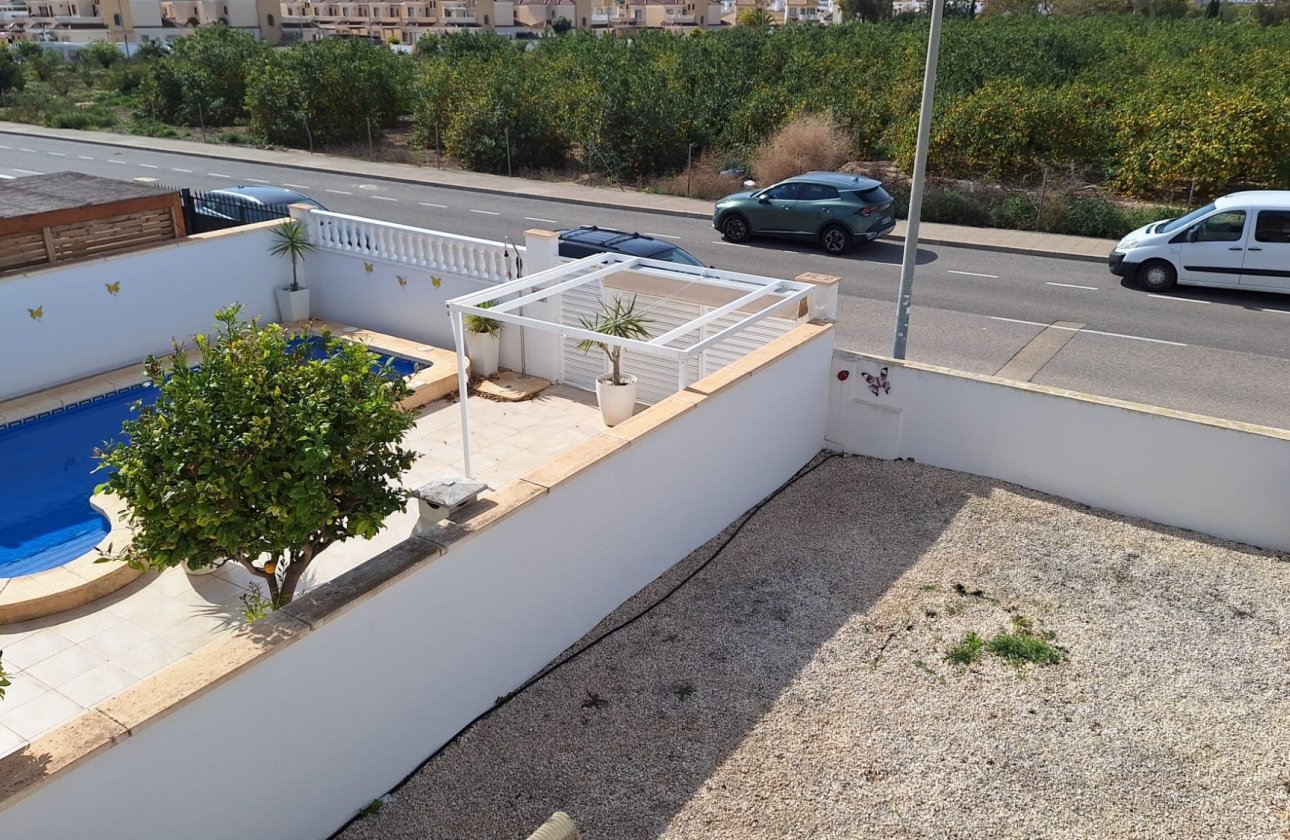 Revente - Villa - Guardamar del Segura - El Raso