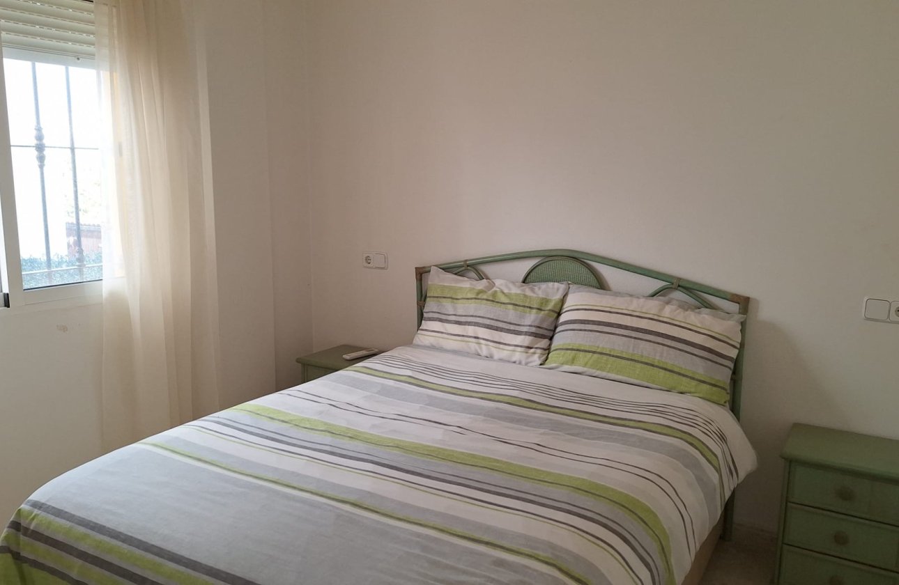 Revente - Villa - Guardamar del Segura - El Raso