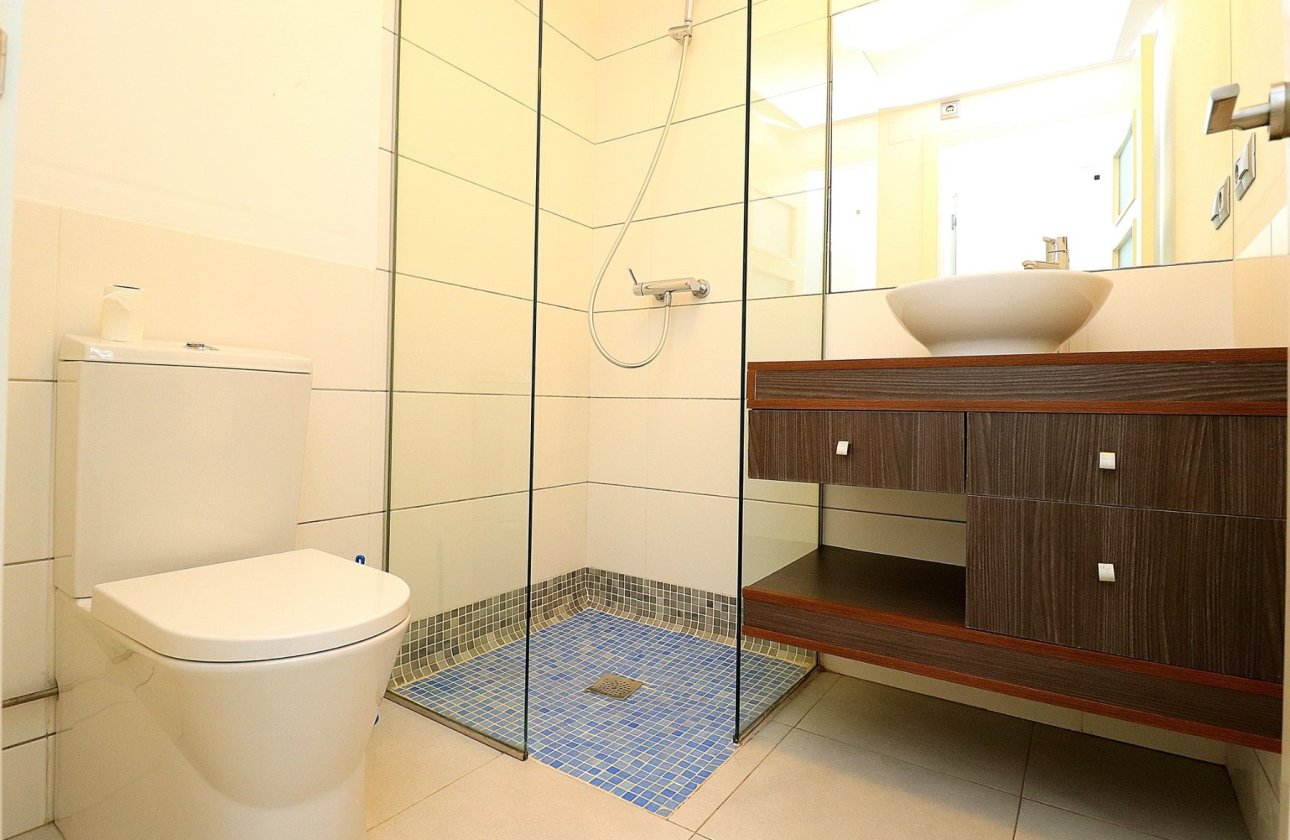 Resale - Apartment / flat - Orihuela Costa - Campoamor