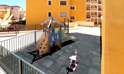Resale - Apartment / flat - Orihuela Costa - Campoamor