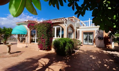 Reventa - Villa - Ciudad Quesada - Quesada Center