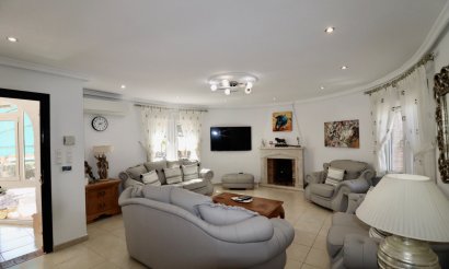 Reventa - Villa - Ciudad Quesada - Quesada Center