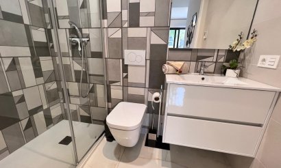 Resale - Apartment / flat - Orihuela Costa
