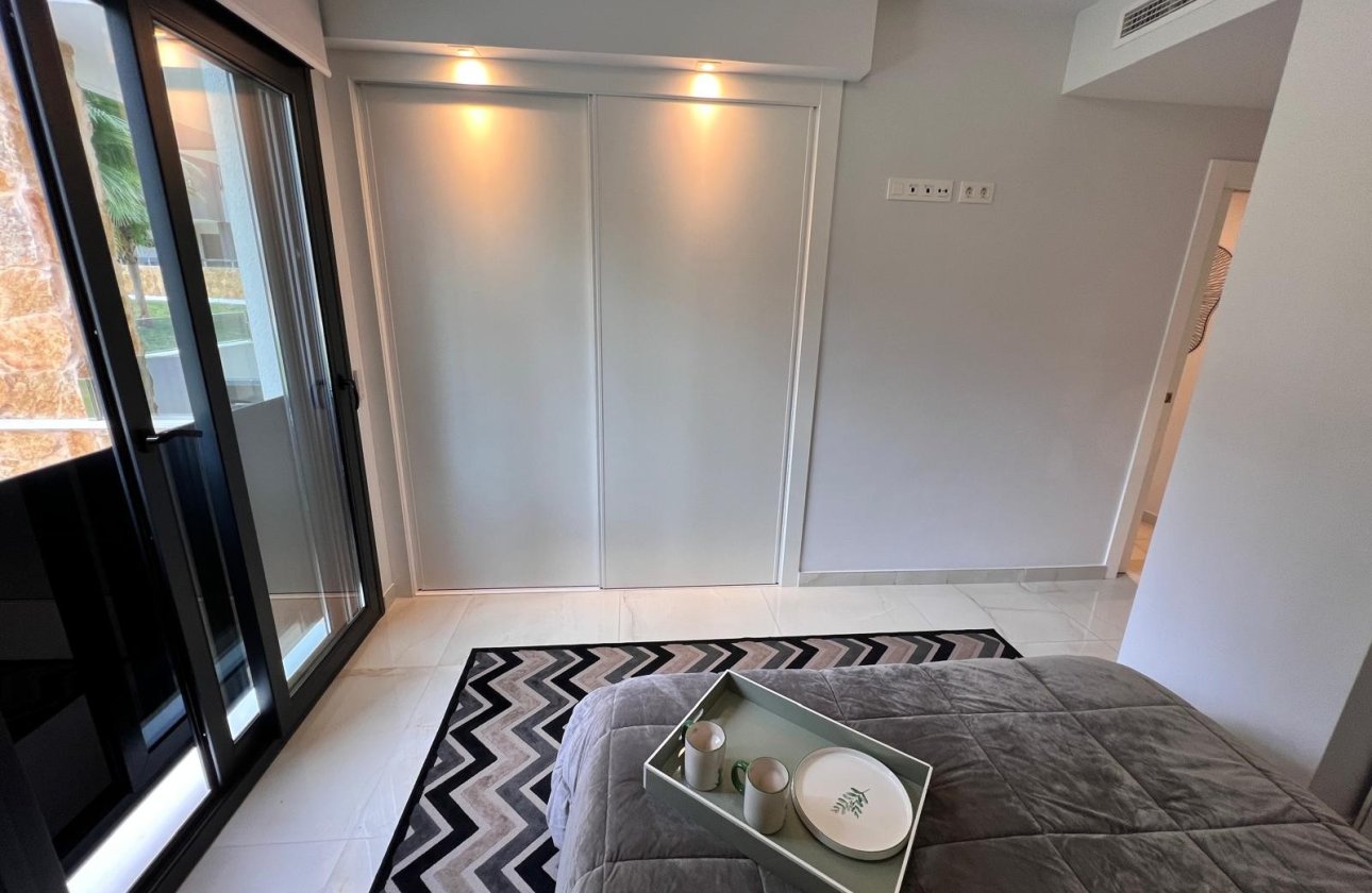 Resale - Apartment / flat - Orihuela Costa