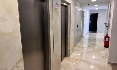 Resale - Apartment / flat - Orihuela Costa