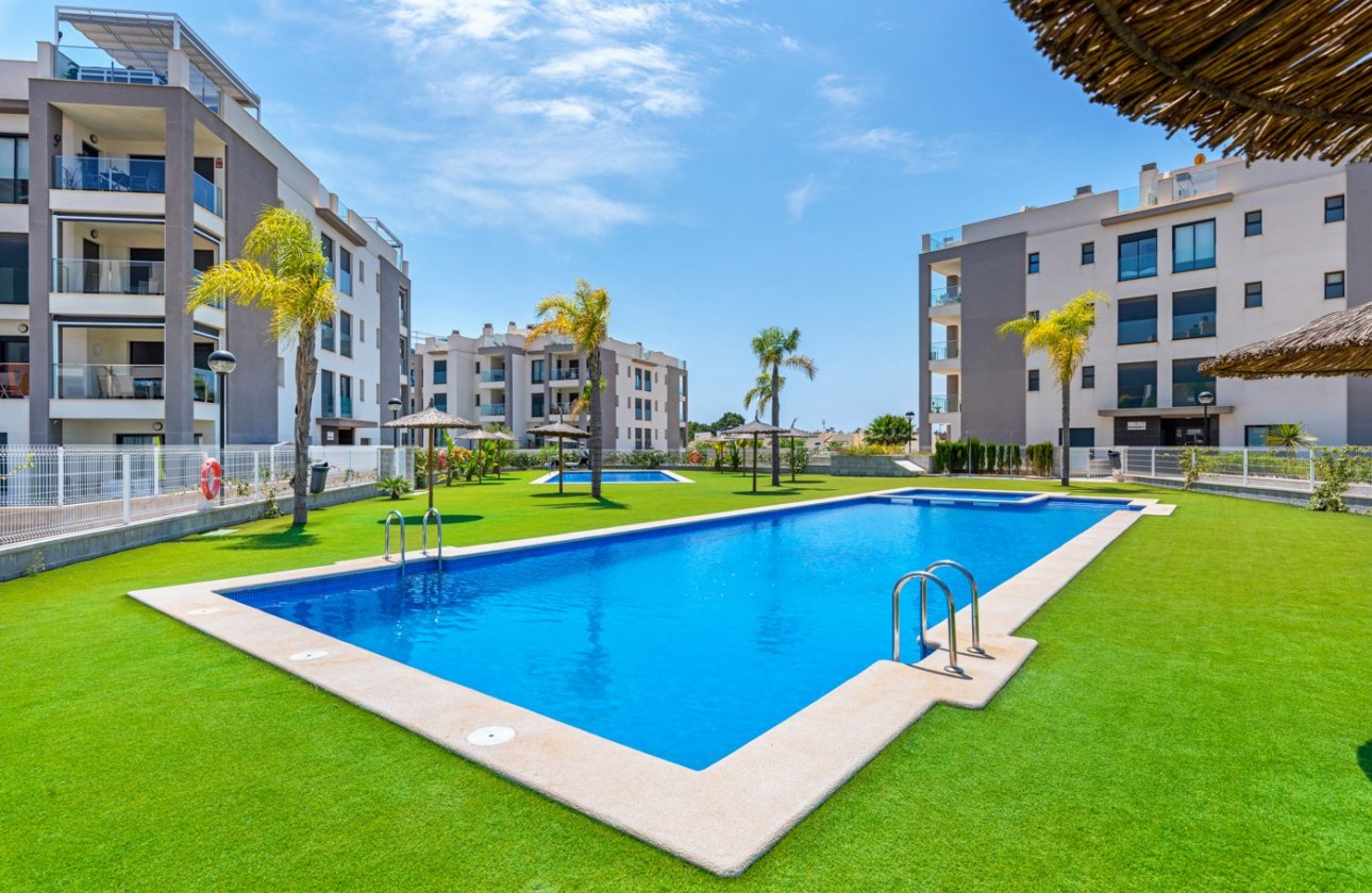 Resale - Apartment / flat - Orihuela Costa - Villamartín