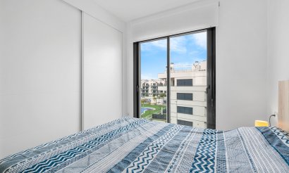 Resale - Apartment / flat - Orihuela Costa - Villamartín