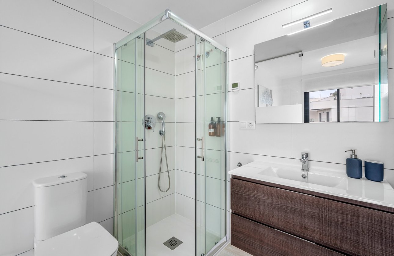 Resale - Apartment / flat - Orihuela Costa - Villamartín