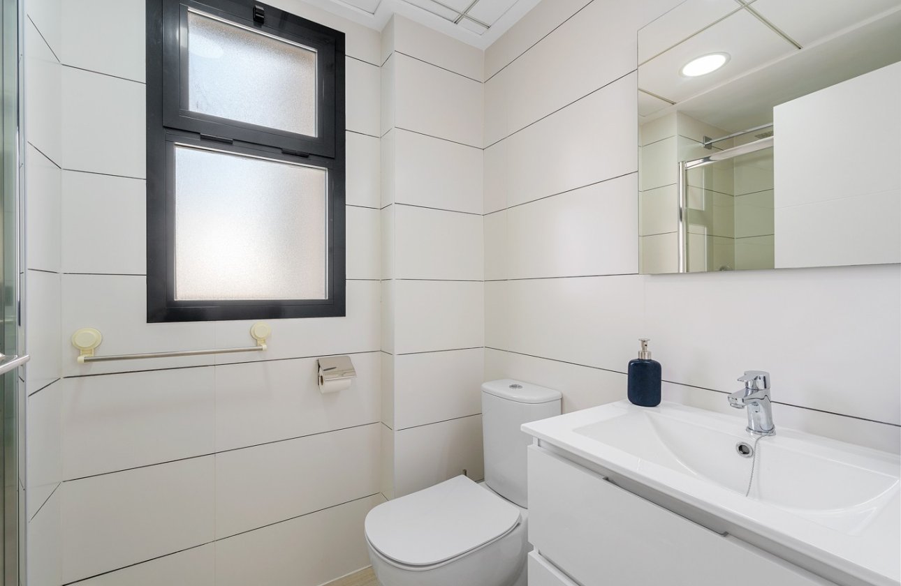 Resale - Apartment / flat - Orihuela Costa - Villamartín