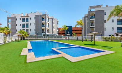 Resale - Apartment / flat - Orihuela Costa - Villamartín