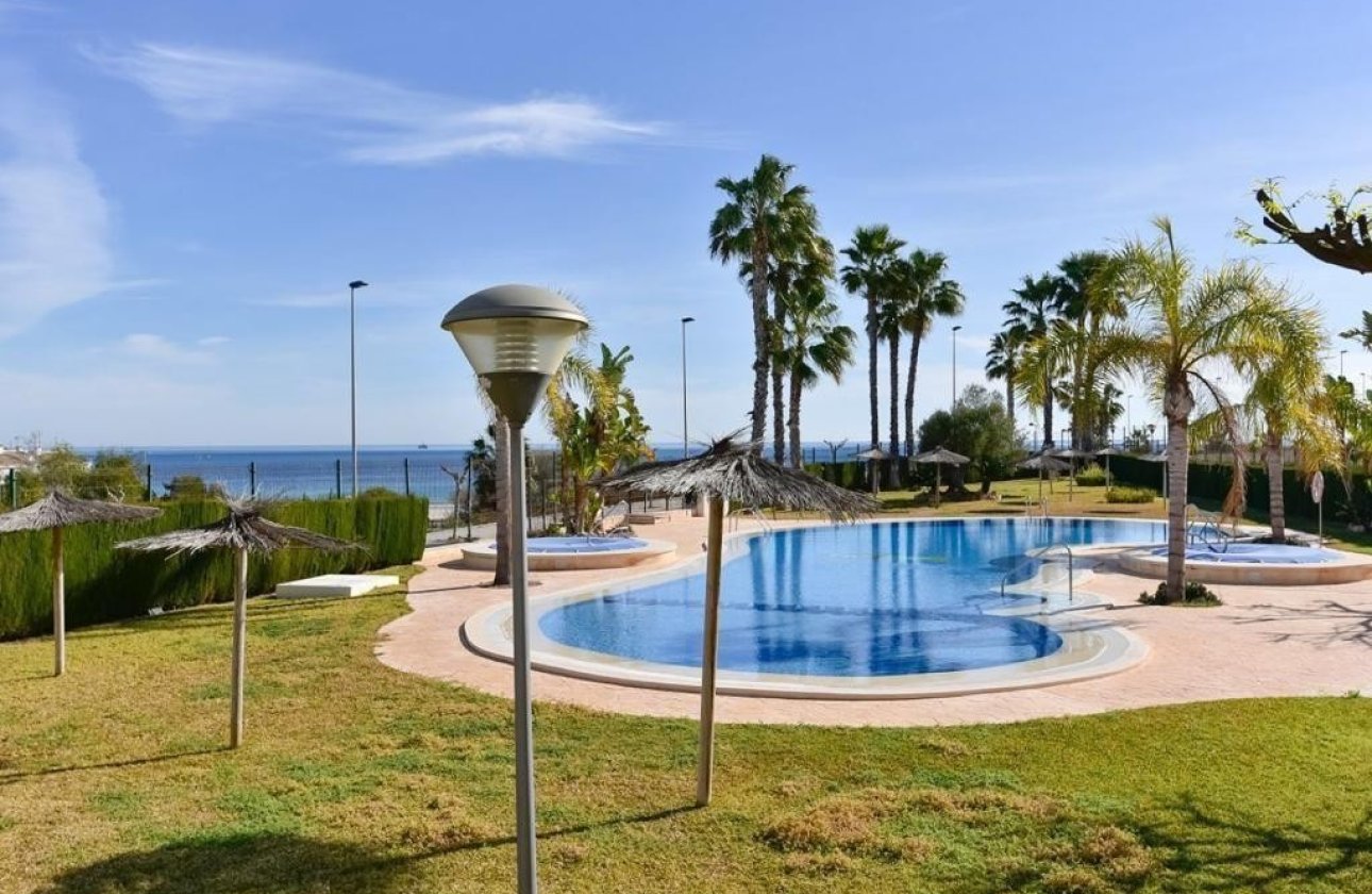 Reventa - Apartamento / piso - Mil Palmeras