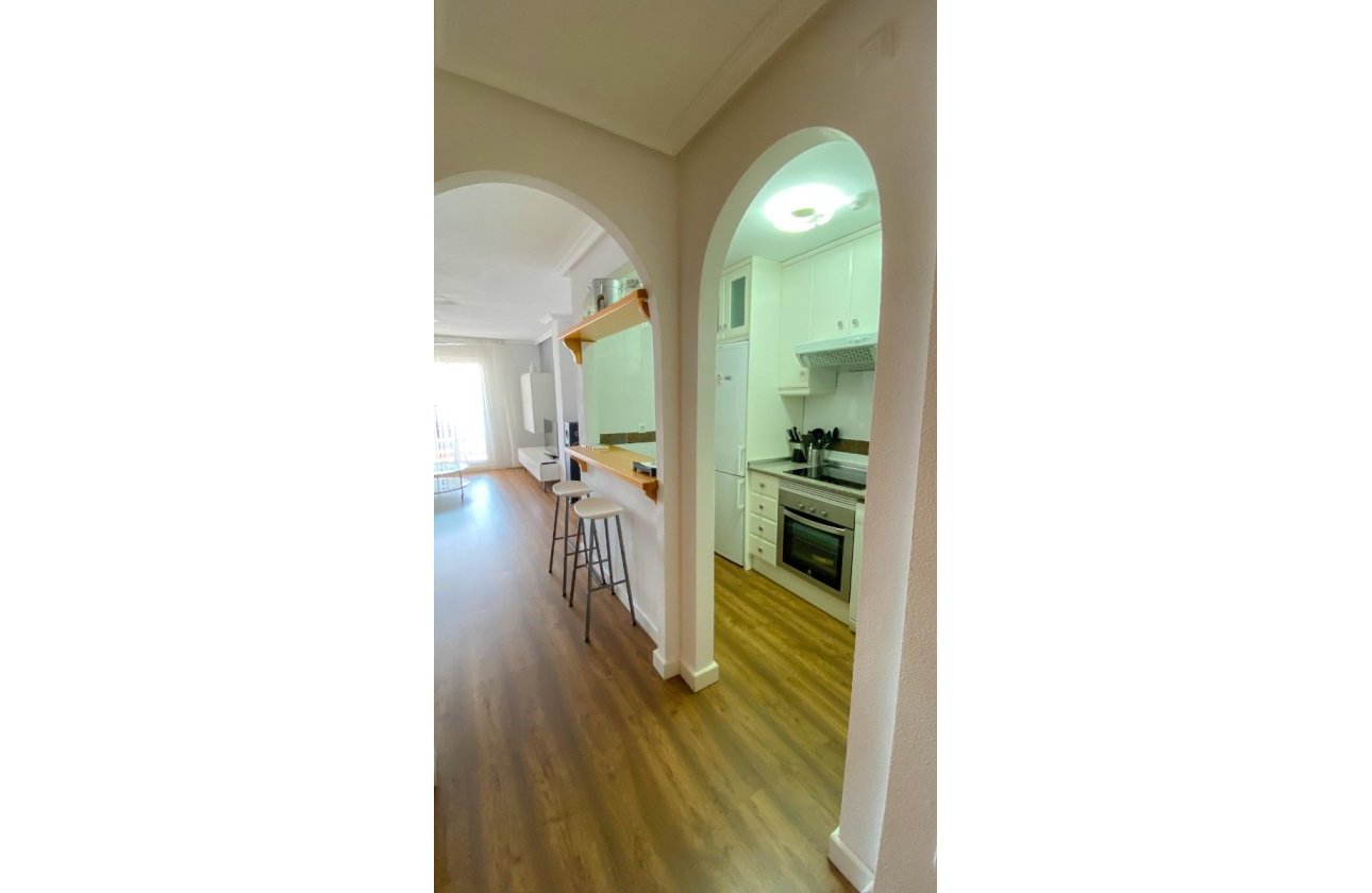 Reventa - Apartamento / piso - Mil Palmeras