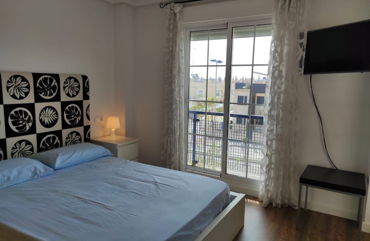 Reventa - Apartamento / piso - Mil Palmeras