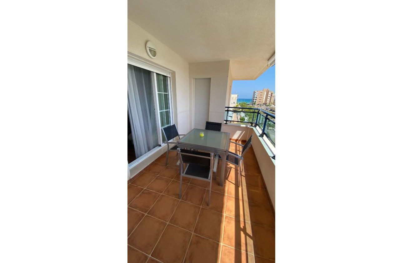 Reventa - Apartamento / piso - Mil Palmeras