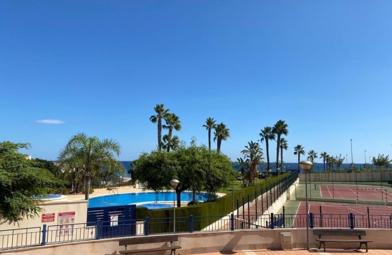 Reventa - Apartamento / piso - Mil Palmeras