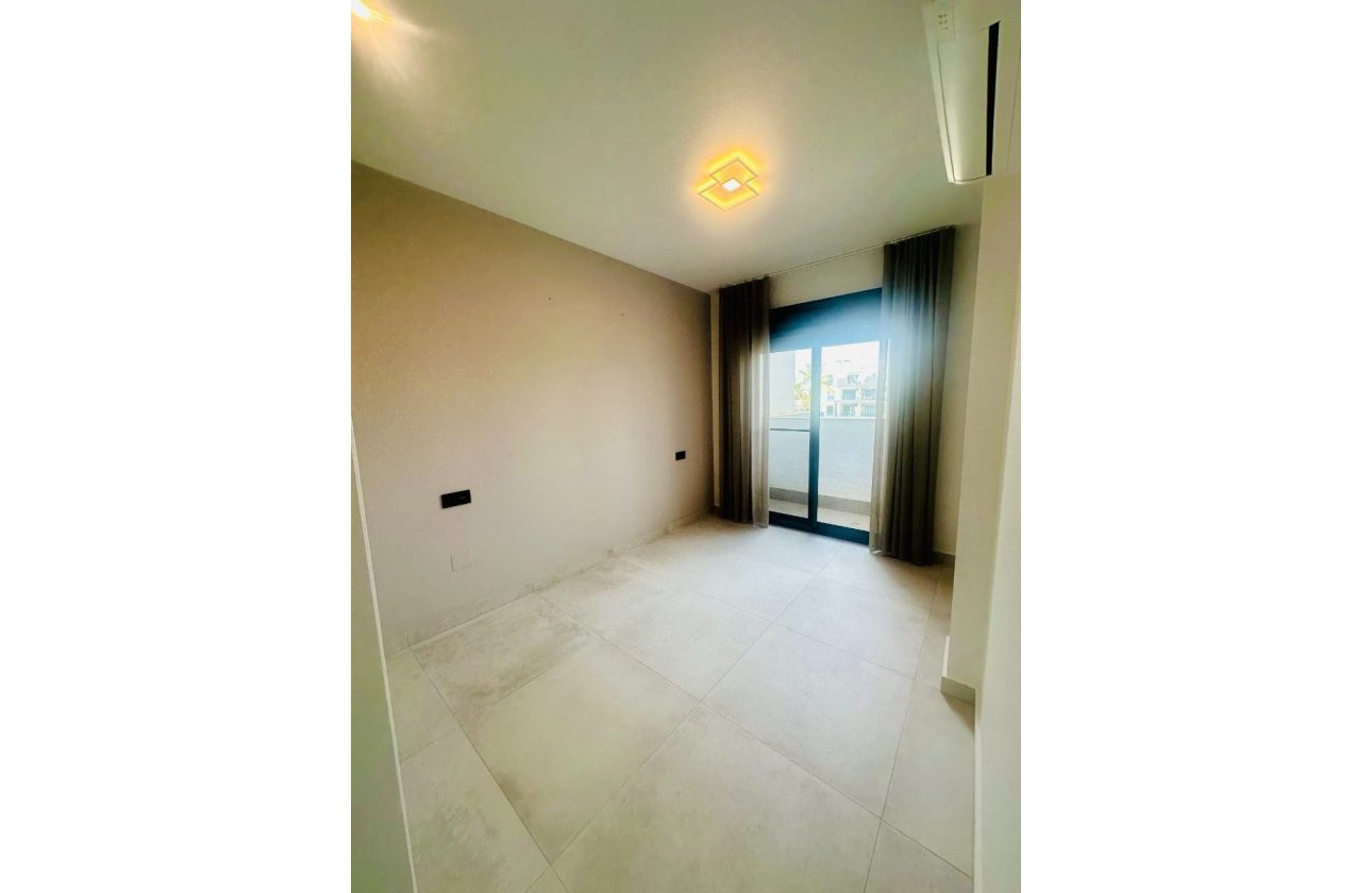 Reventa - Apartamento / piso - Guardamar del Segura - El Raso