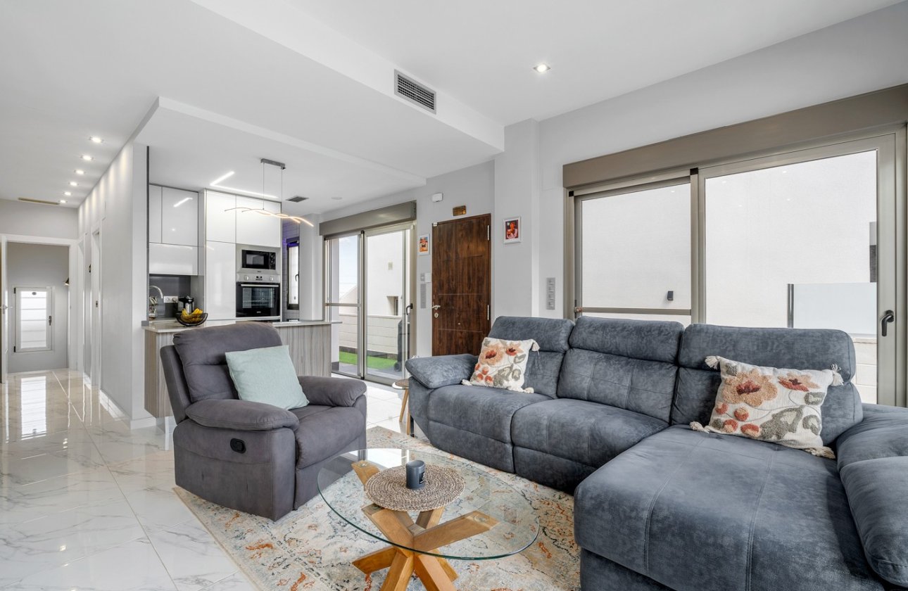 Revente - Villa - Orihuela Costa - Villamartín