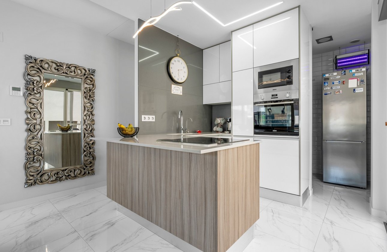 Revente - Villa - Orihuela Costa - Villamartín
