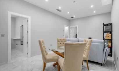 Revente - Villa - Orihuela Costa - Villamartín