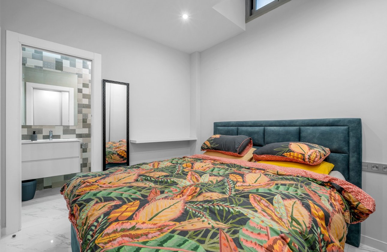 Revente - Villa - Orihuela Costa - Villamartín