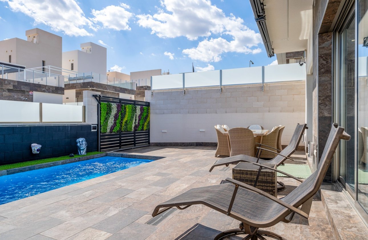 Revente - Villa - Orihuela Costa - Villamartín