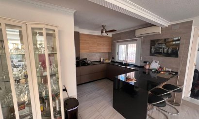 Revente - Villa - La Nucía - Monte Bello