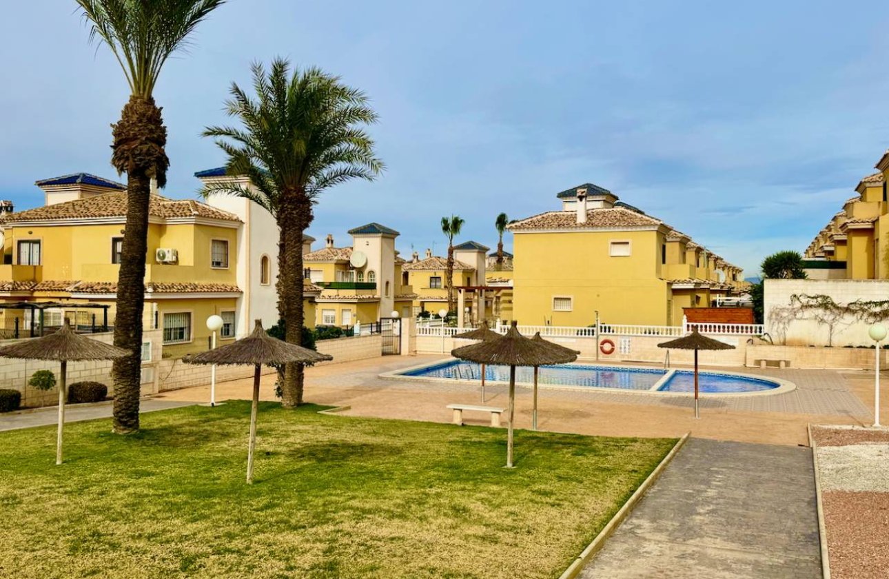 Resale - Villa - Ciudad Quesada - Lo Crispin