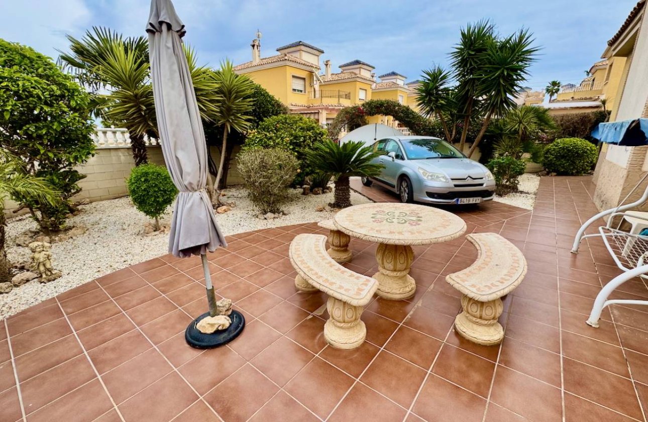 Resale - Villa - Ciudad Quesada - Lo Crispin