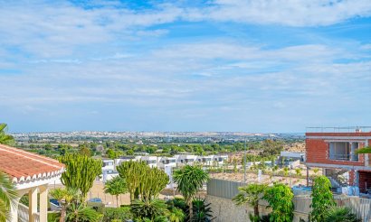 Revente - Villa - Ciudad Quesada - Pueblo Lucero