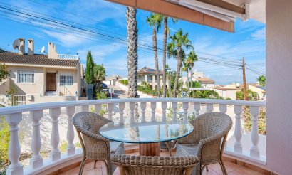 Revente - Villa - Ciudad Quesada - Pueblo Lucero
