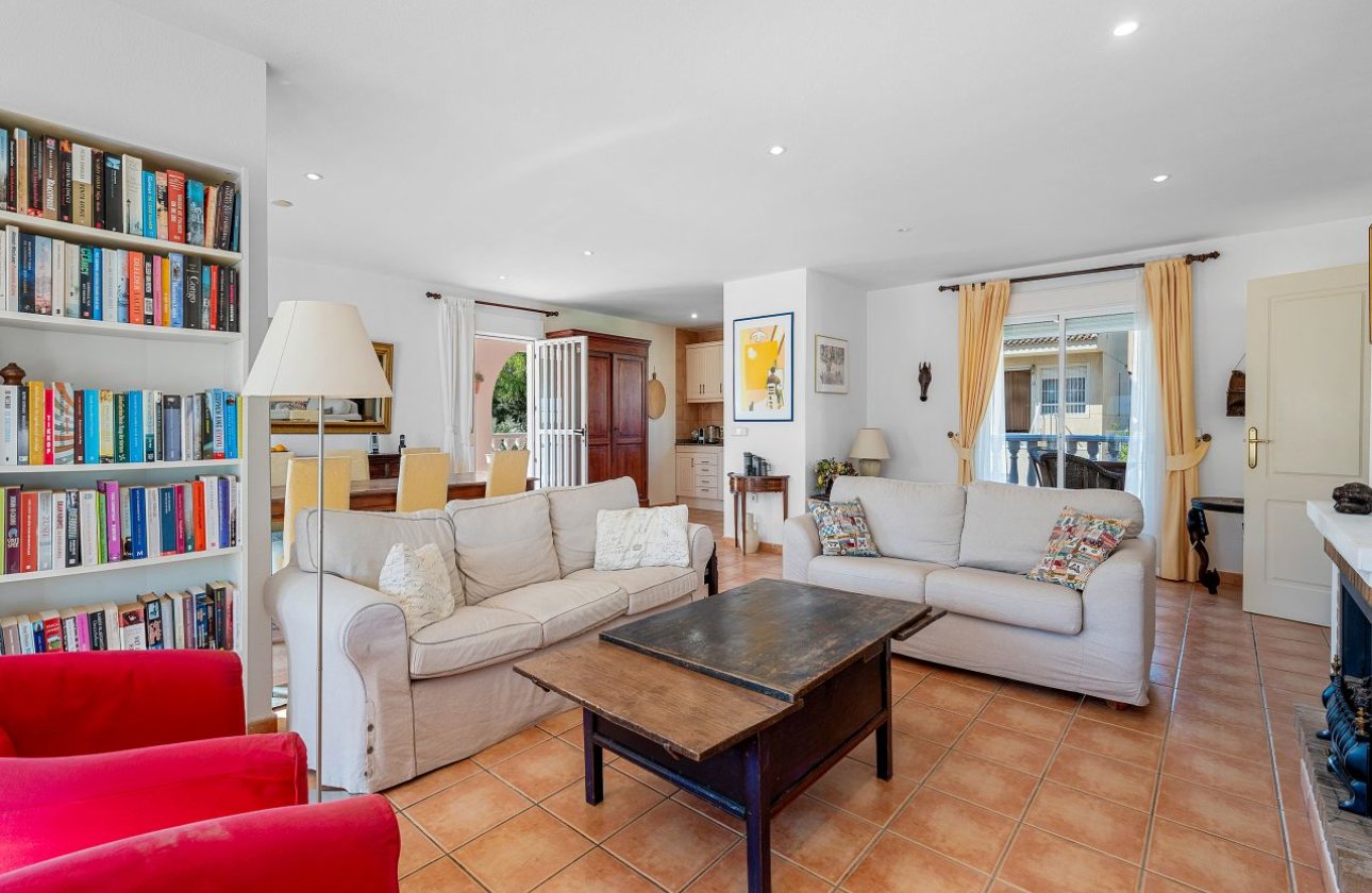 Revente - Villa - Ciudad Quesada - Pueblo Lucero